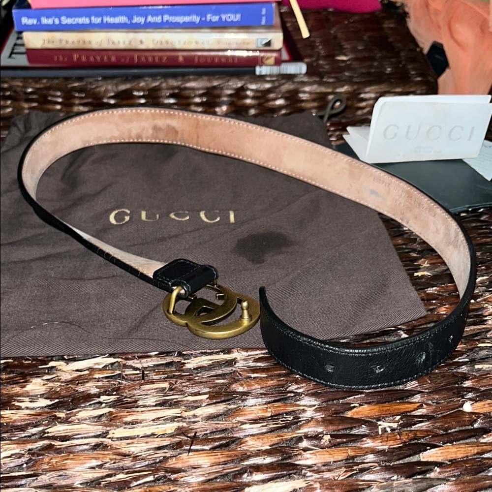 Gucci Black and Gold Belt with Iconic GG Buckle (Boys) - Picture 5 of 7